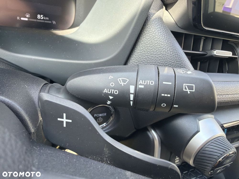 Toyota RAV4 - 18