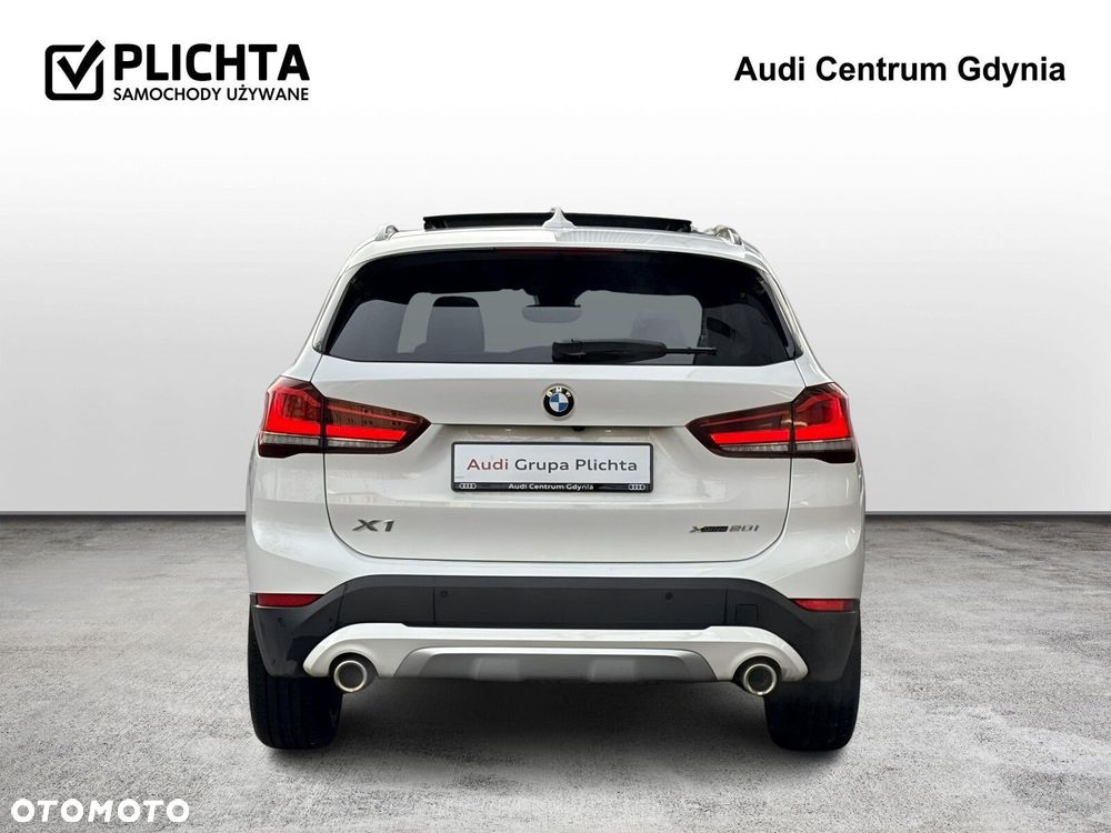 BMW X1 xDrive20i GPF xLine - 6