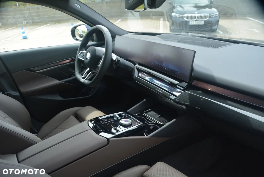 BMW Seria 5 - 9