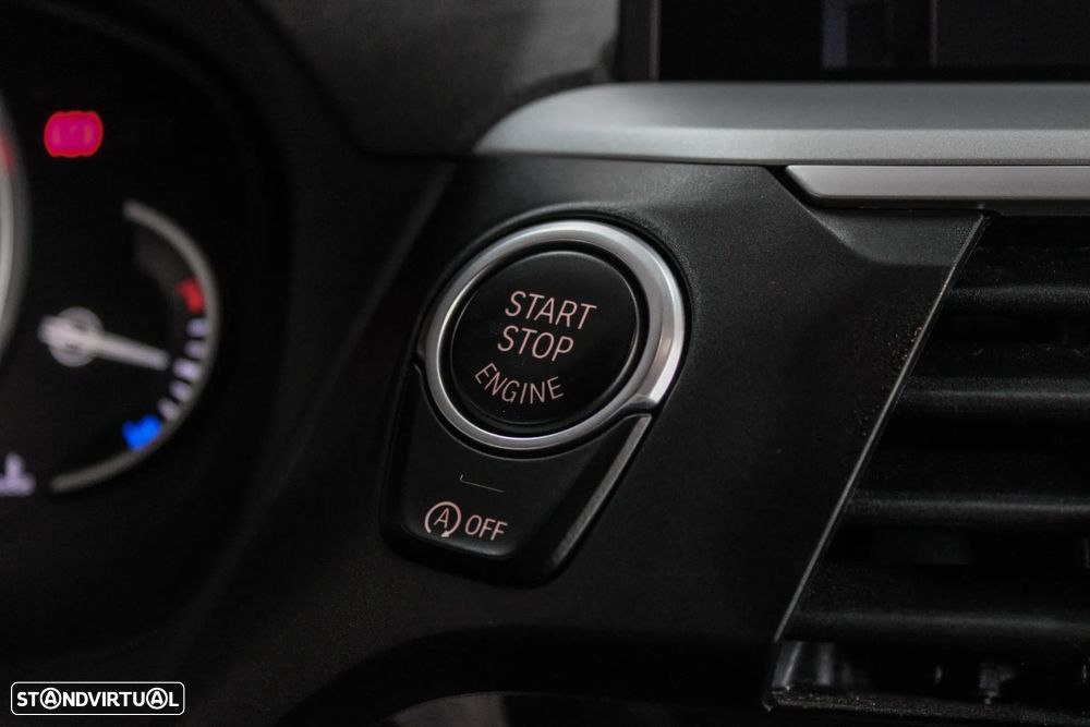 BMW X3 18 d sDrive Ed. L.Style Auto - 45