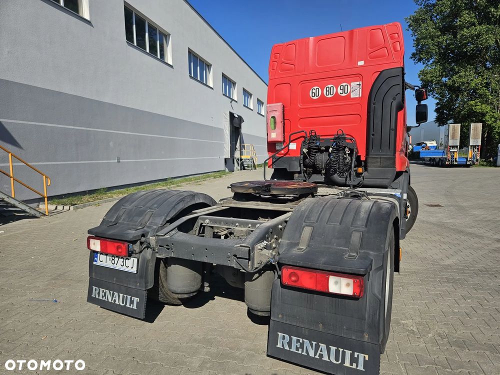 Renault Premium - 8