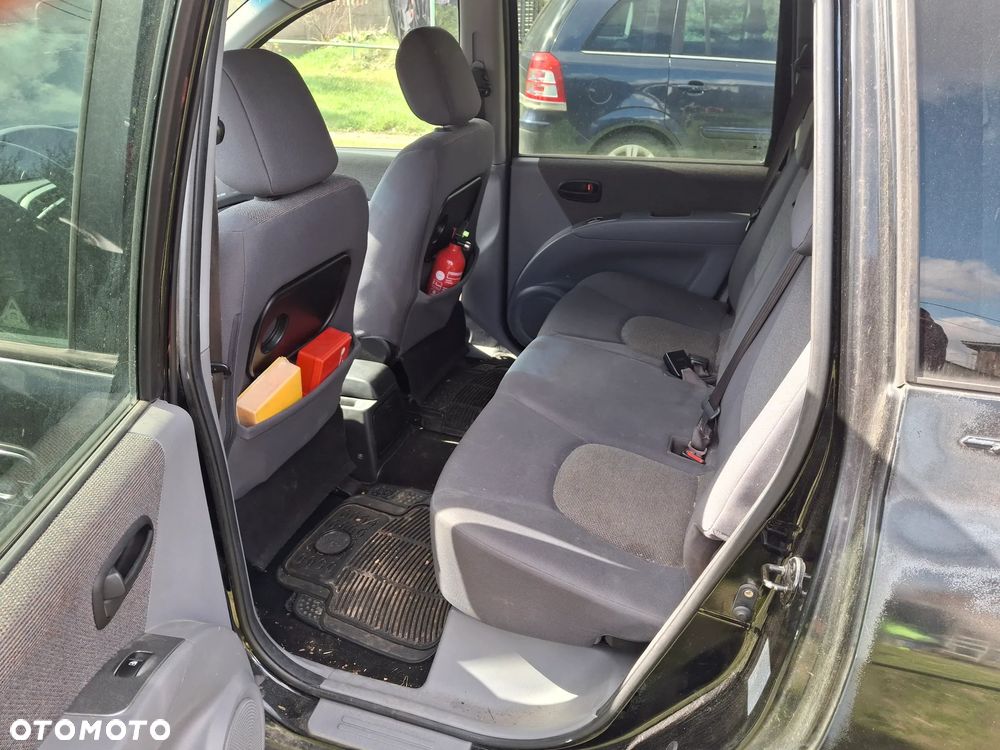 Hyundai Matrix 1.8 Elegance / Style - 8