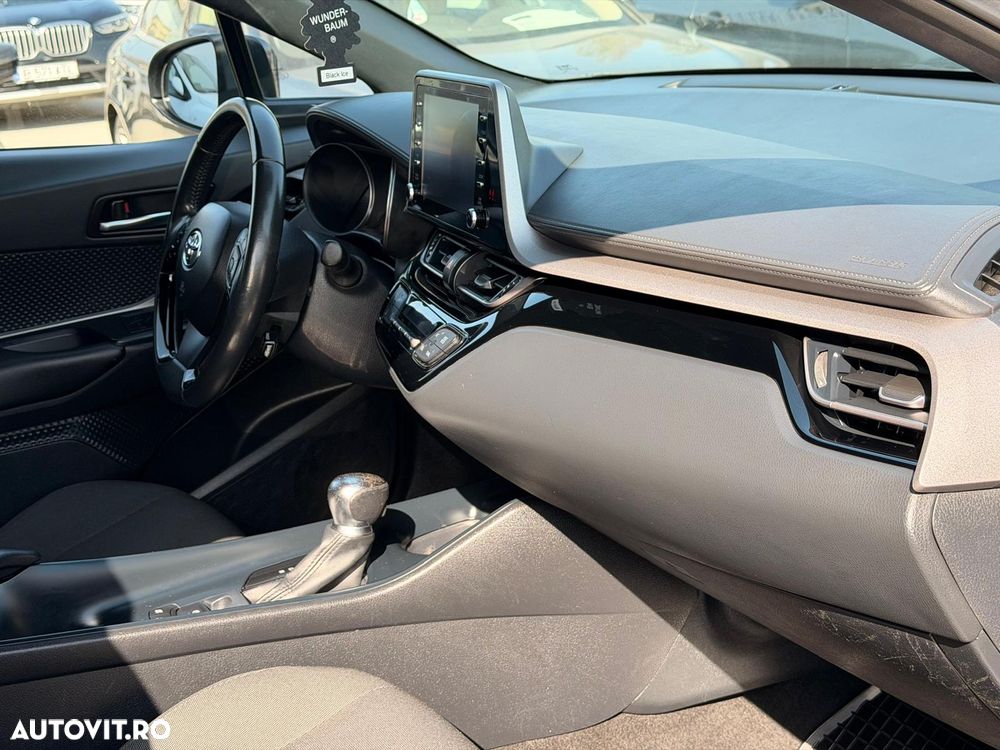 Toyota C-HR 1.8 HSD 122 CP 4x2 CVT Style - 19