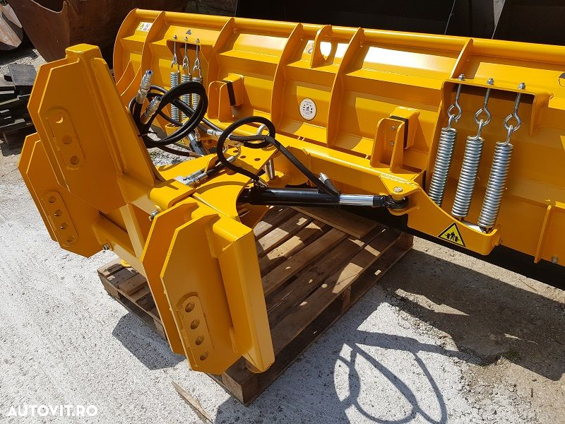 Case 580 - 8