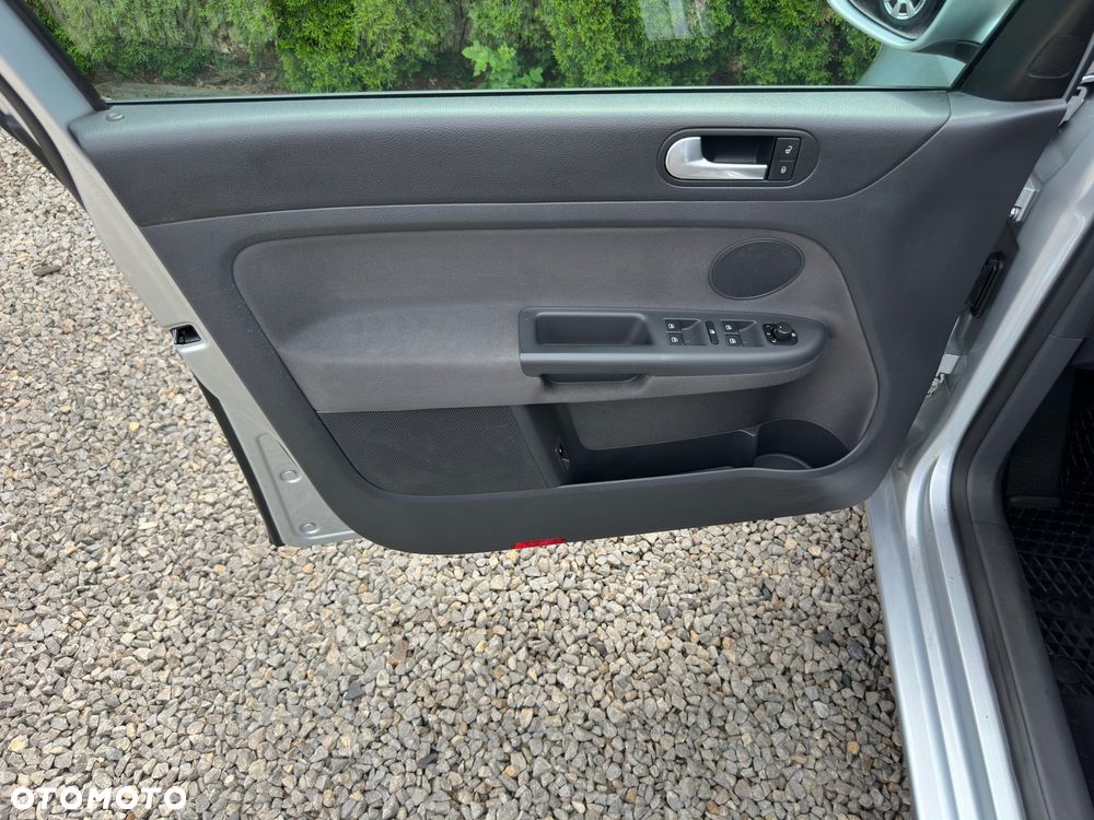 Volkswagen Golf Plus 1.6 Tour - 32