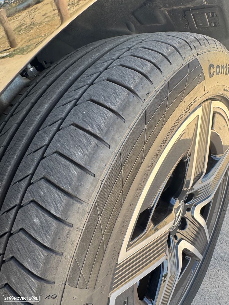 Mercedes-Benz GLC 300 e Coupe 4Matic - 15