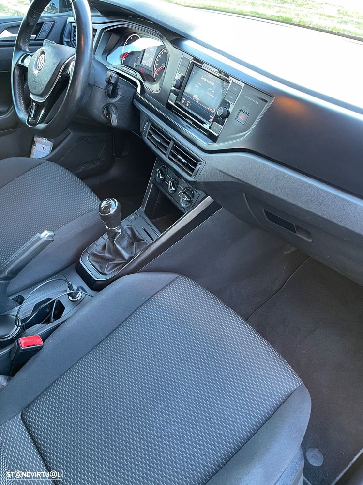 VW Polo 1.0 Confortline - 11