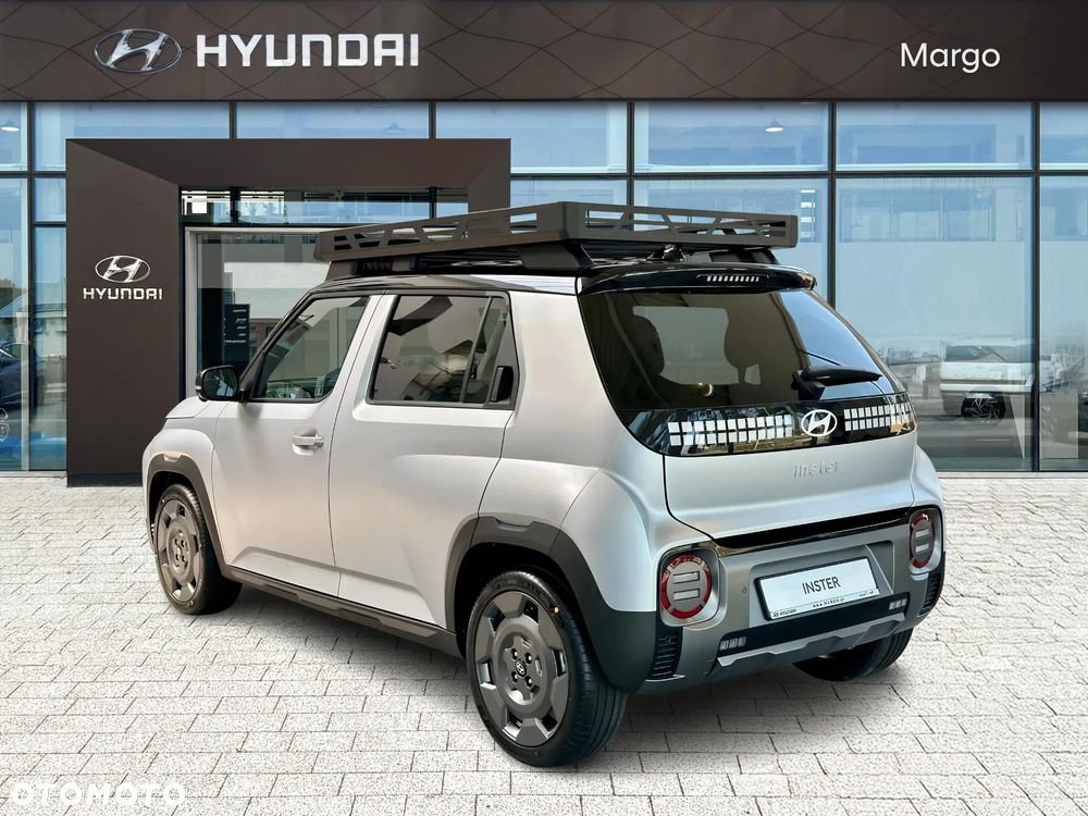 Hyundai Inster 49kWh Cross Smart - 3