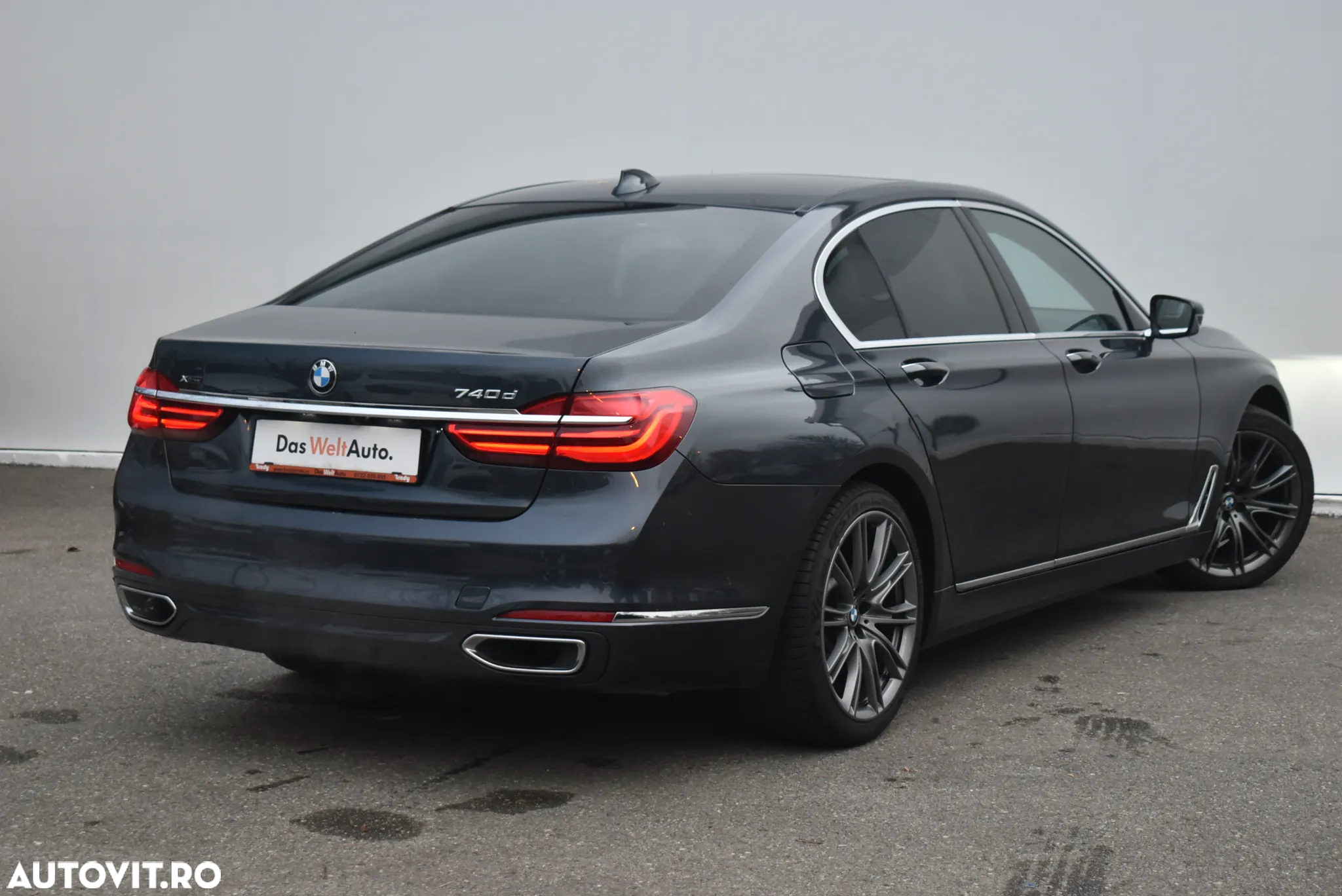 BMW Seria 7 740d xDrive - 4