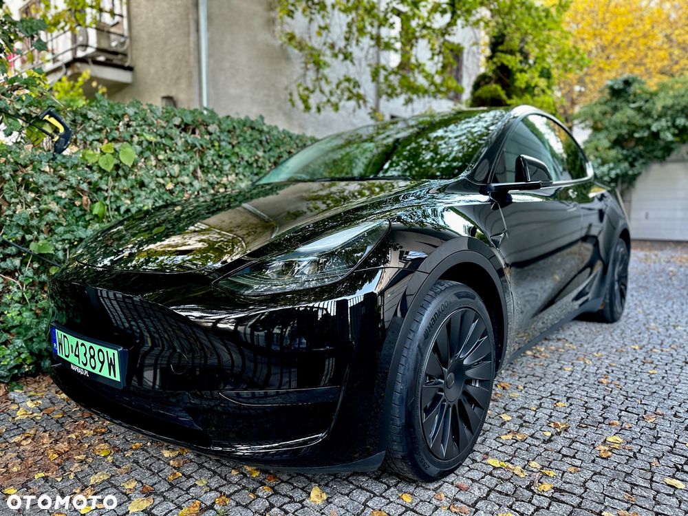 Tesla Model Y 2022 photo 2
