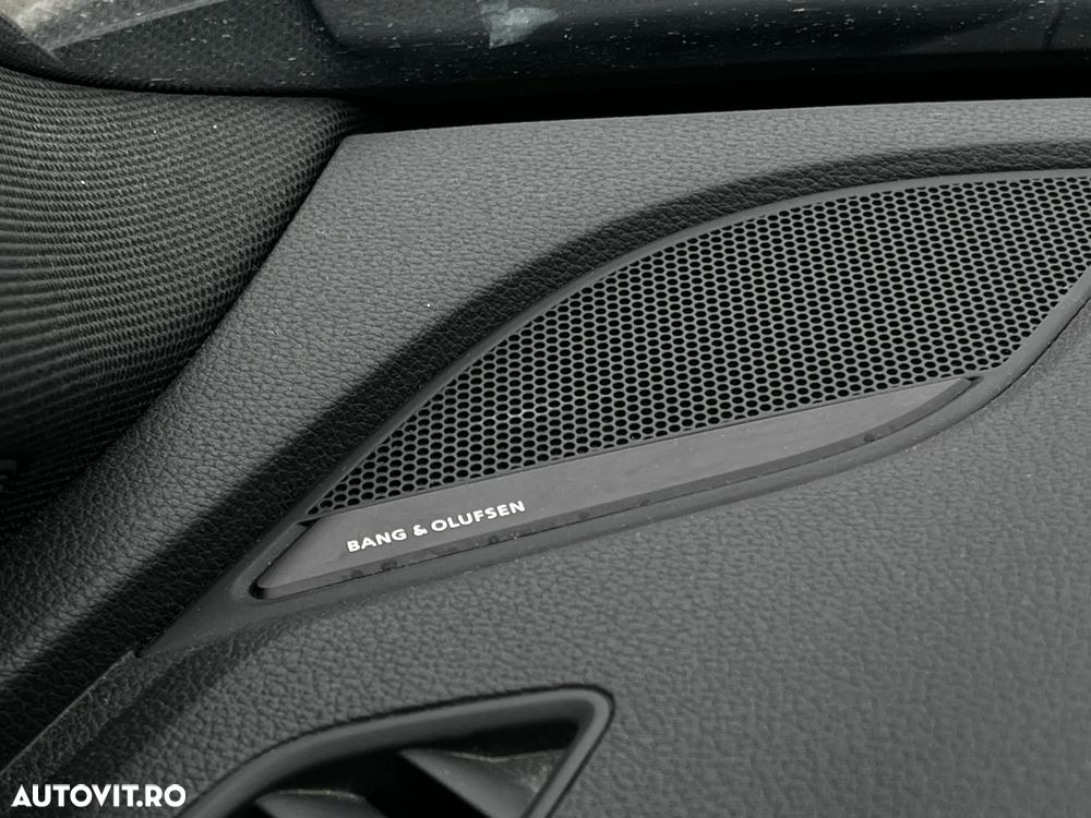 Audi A4 Avant 2.0 40 TDI quattro S tronic S Line - 20