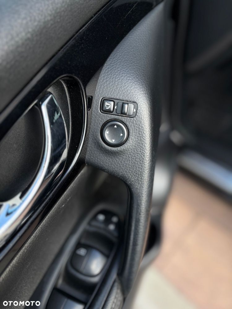 Nissan Qashqai 1.5 dCi Tekna+ - 13