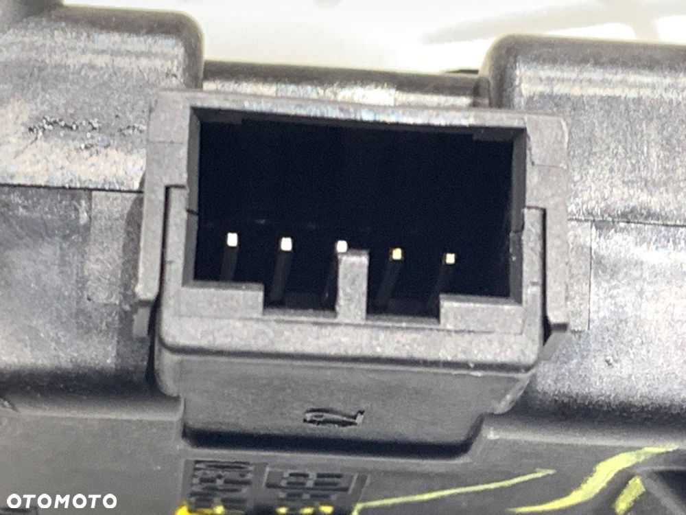 SILNIK NAGRZEWNICY  SUZUKI SX4 S-CROSS (JY) 2013 - 2022 1.4 Hybrid (Mild Hybrid) (AKK 414) 95 kW - 3