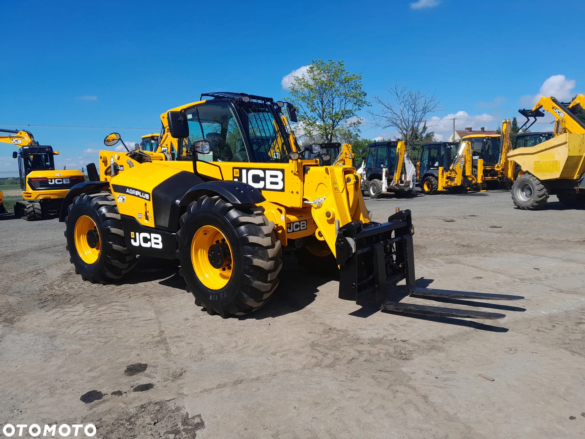 JCB 560-80 2019R agri plus - 2