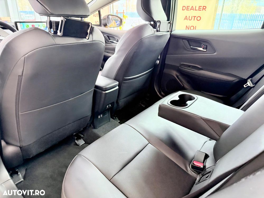 Toyota Prius 2.0 FWD PHEV Exclusive - 17