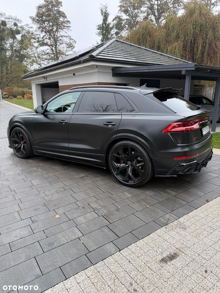 Audi RS Q8 - 16