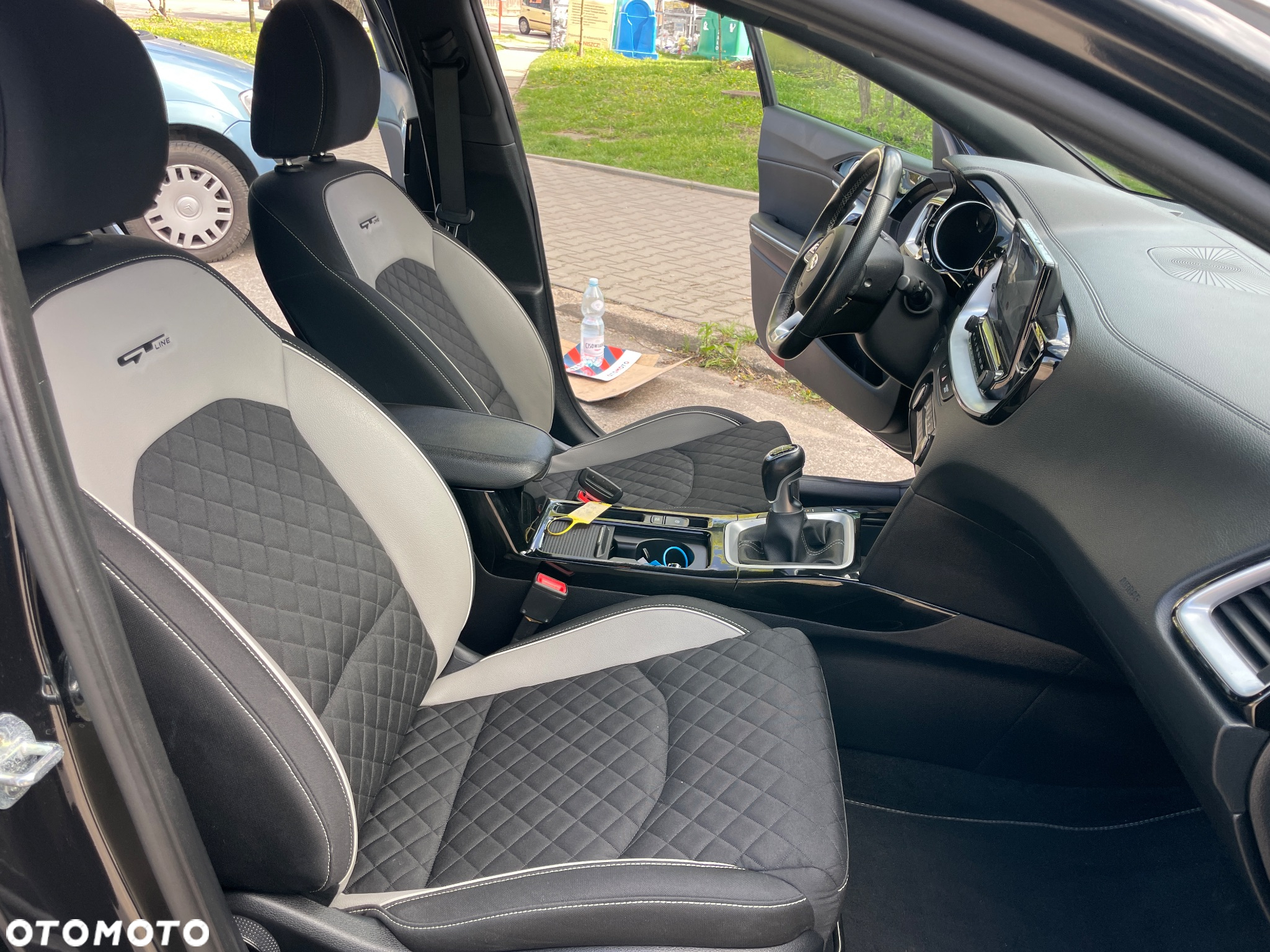 Kia ProCeed - 22