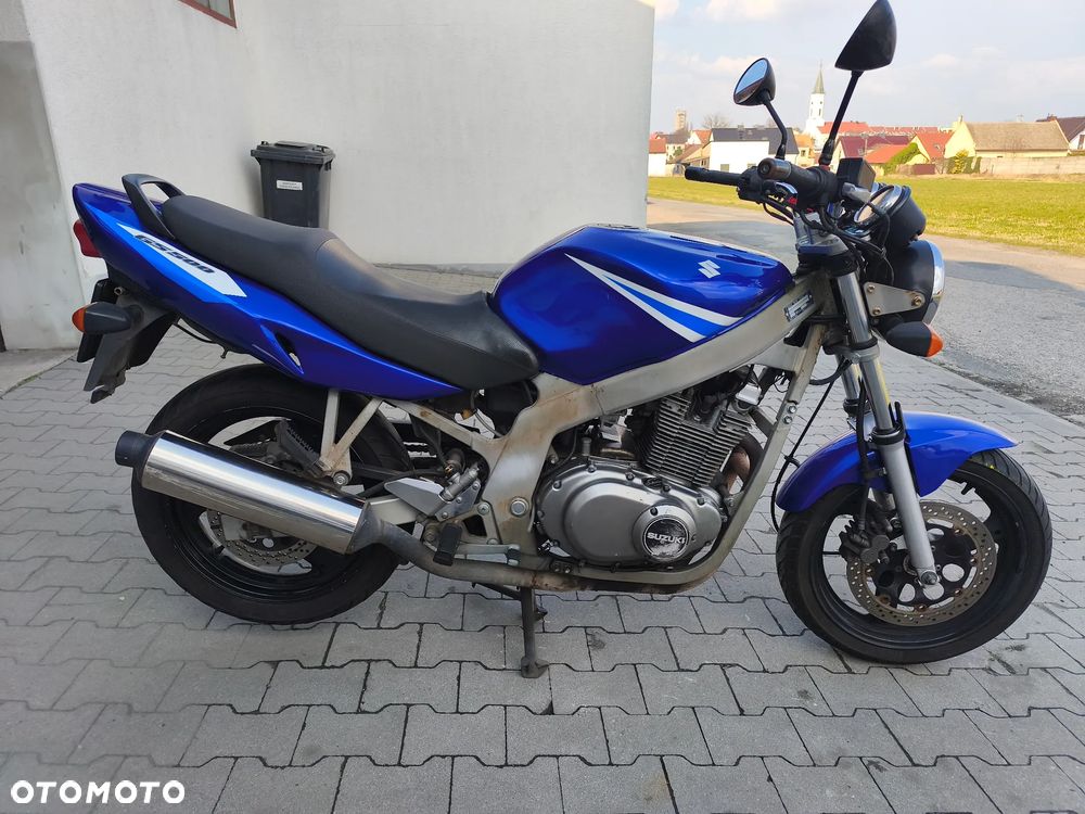 Suzuki GS - 4