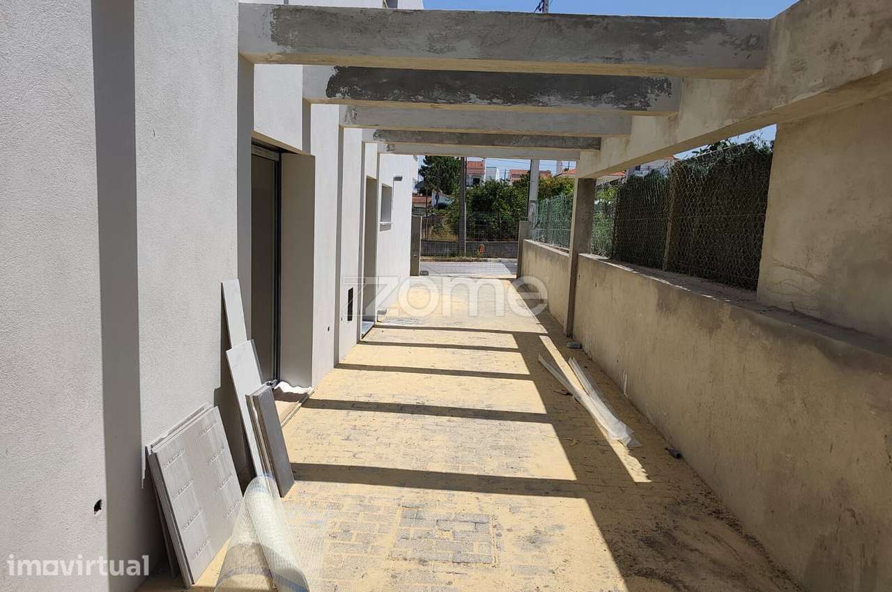 Moradia Geminada V3 Nova com Piscina - Quinta das Laranjeiras - Grande imagem: 5/19