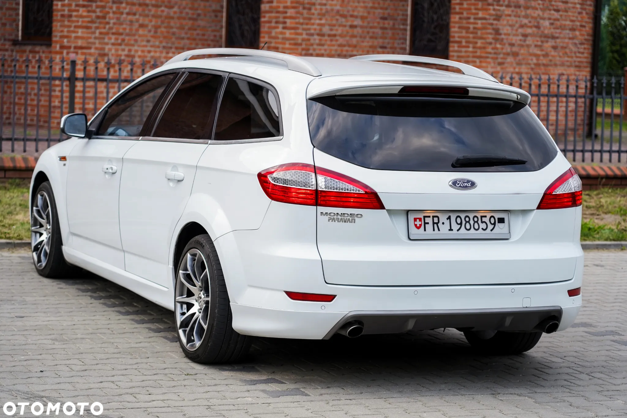 Ford Mondeo - 15