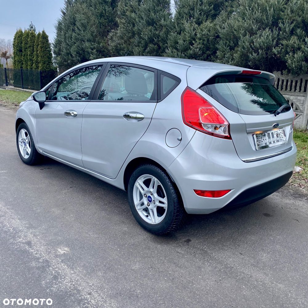 Ford Fiesta 1.25 Titanium - 12