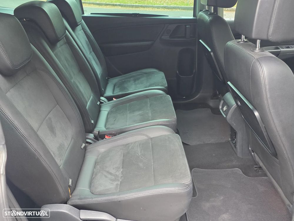 VW Sharan 2.0 TDI Highline - 11