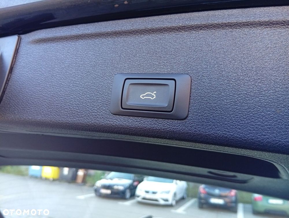 Audi A4 Avant - 9