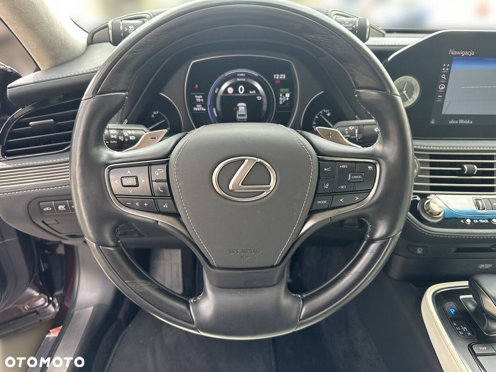 Lexus LS 500h Omotenashi AWD - 15