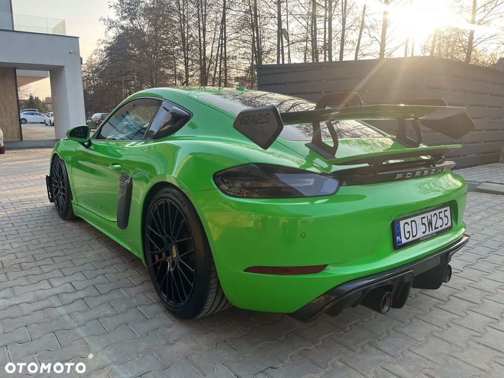 Porsche 718 Cayman - 12