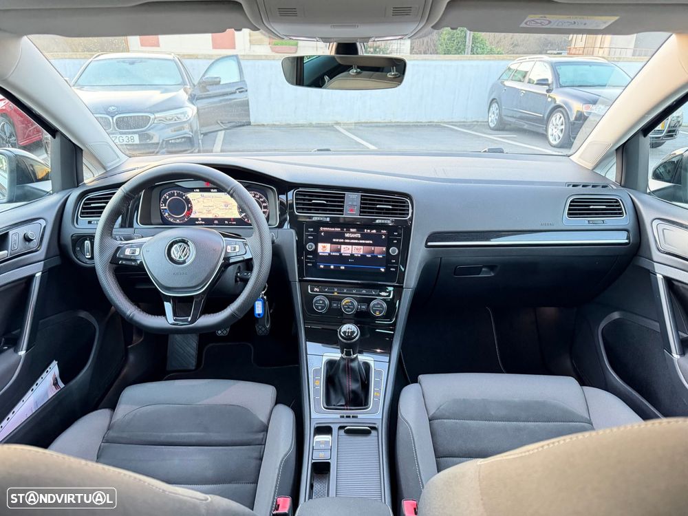 VW Golf Variant 1.6 TDi R-Line - 7