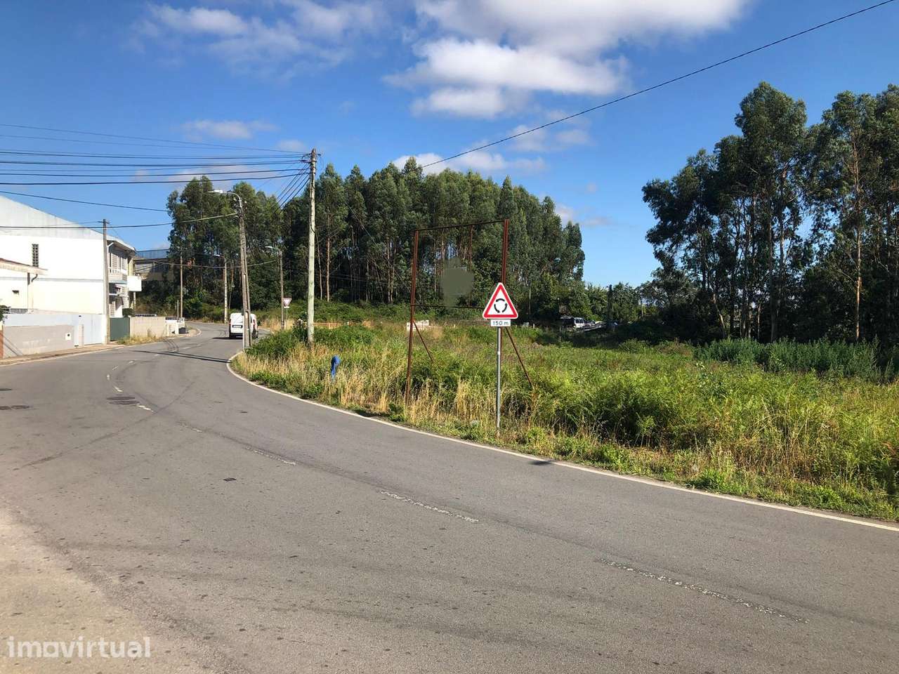 Terreno com licença de construção - Grande imagem: 3/9