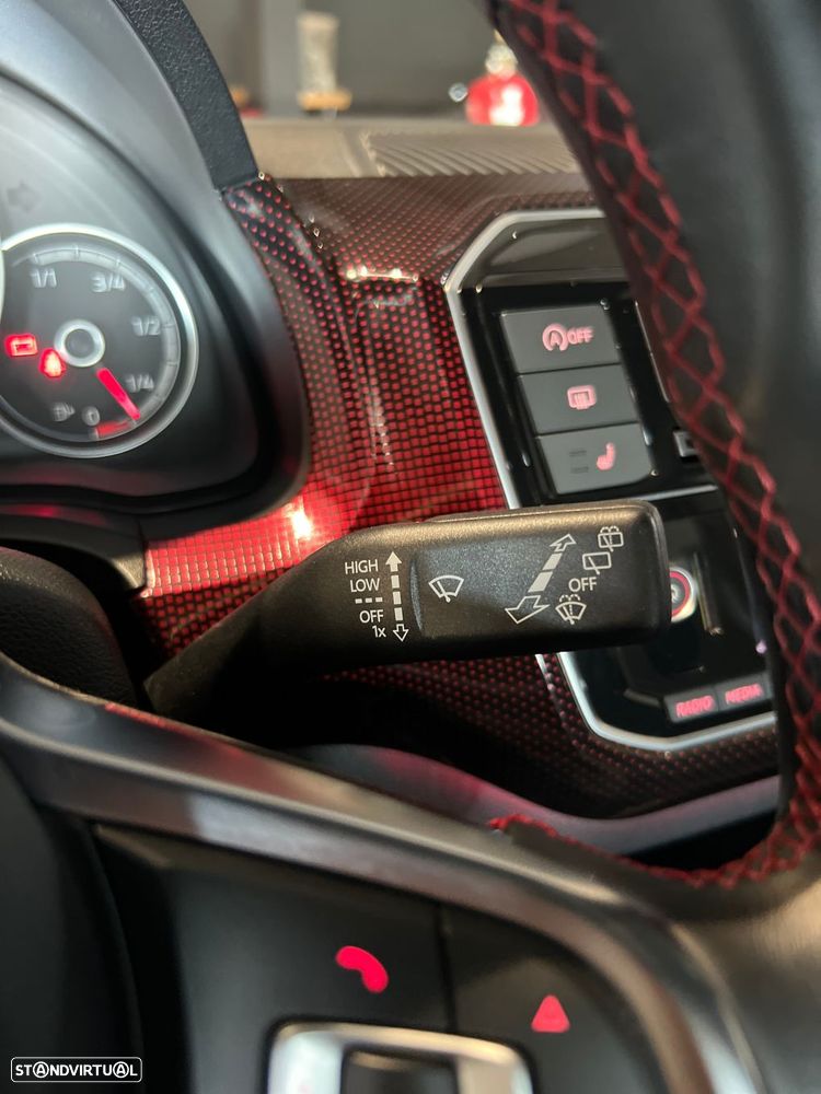VW Up! - 25