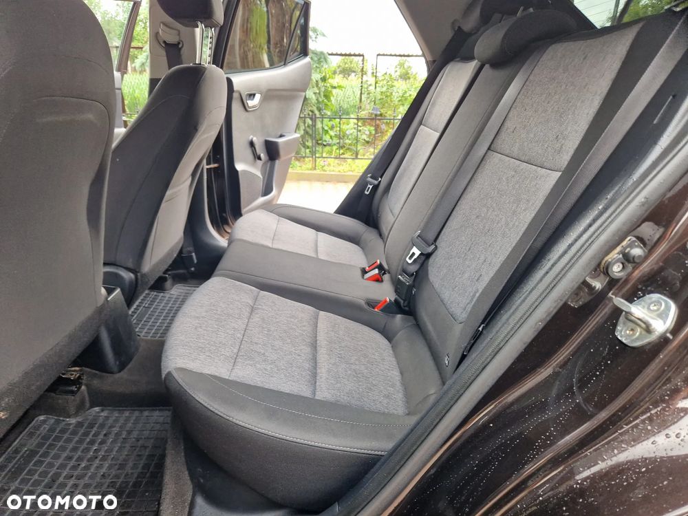 Kia Stonic 1.4 L - 16