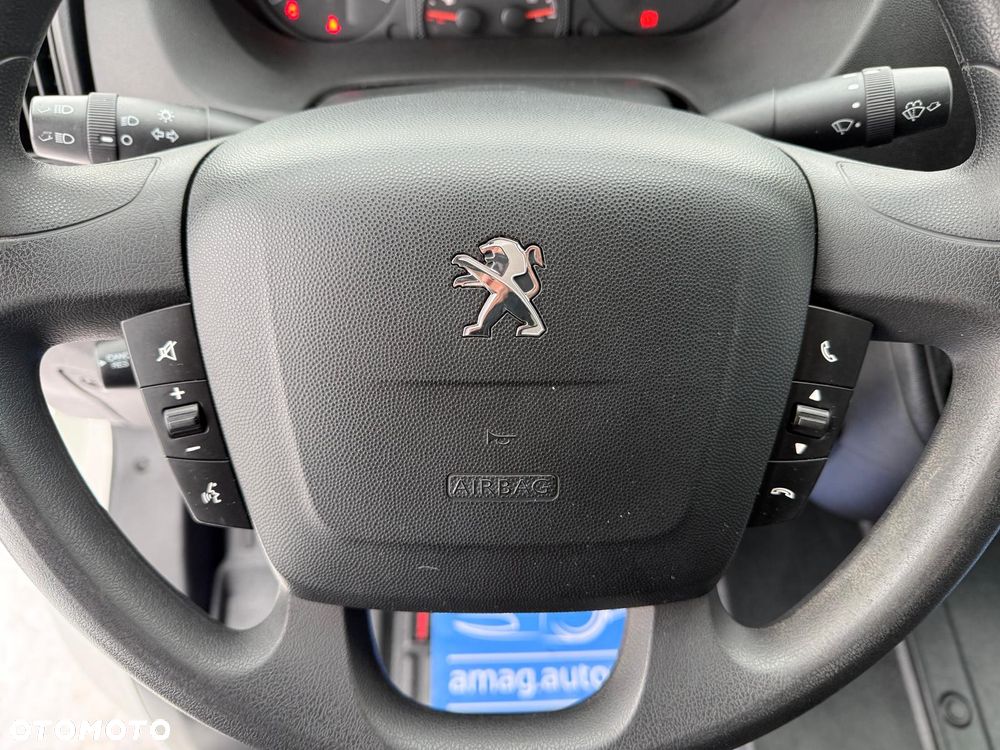 Peugeot BOXER - 21