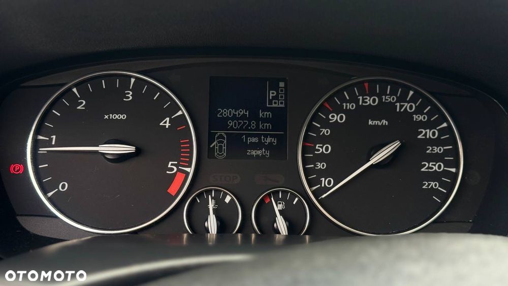 Renault Laguna 2.0 DCi Expression - 7