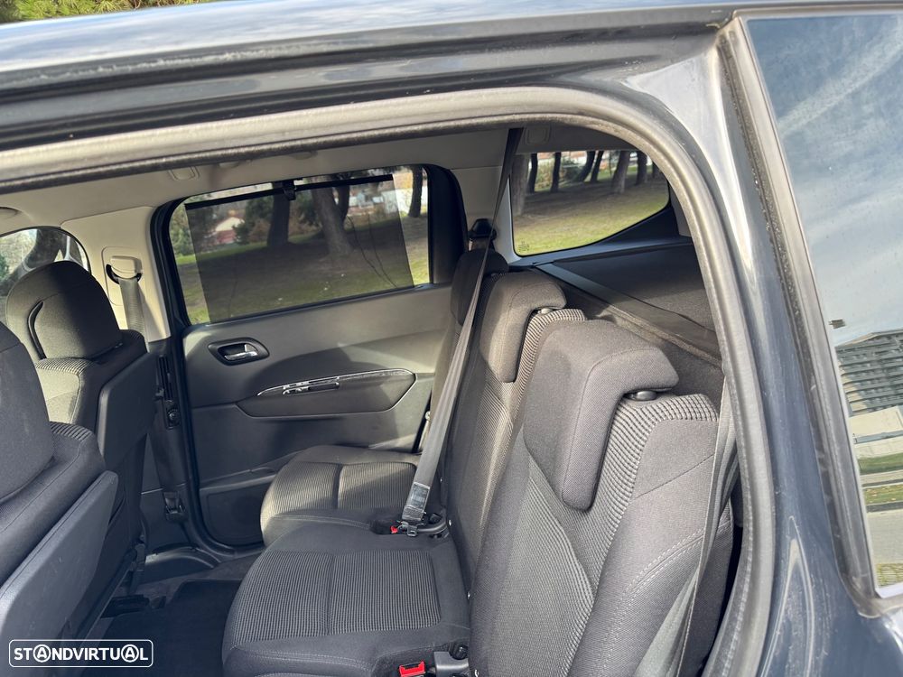 Peugeot 5008 HDI FAP 110 Active - 5