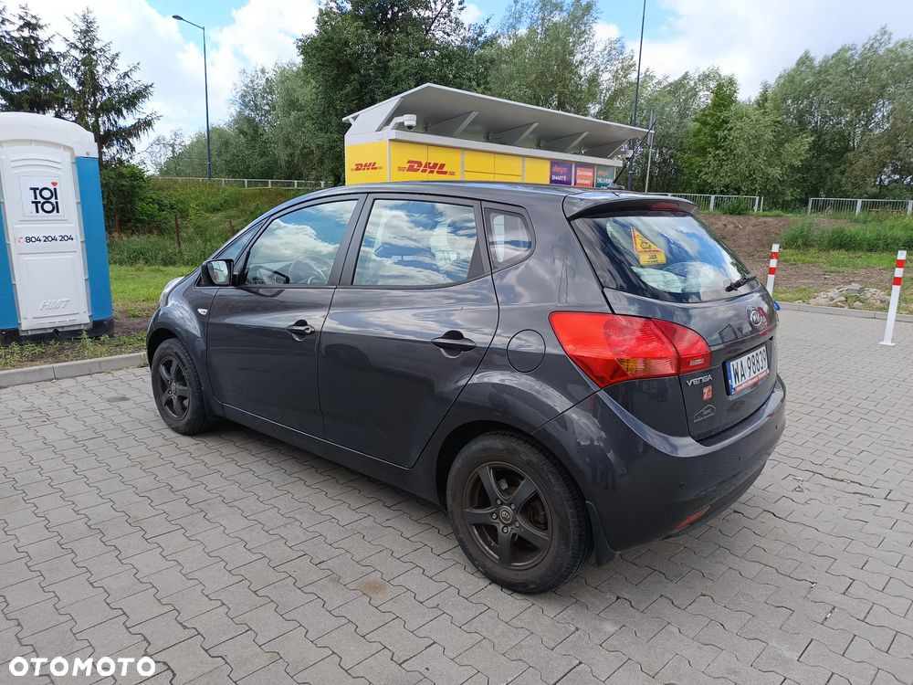 Kia Venga 1.4 S - 7