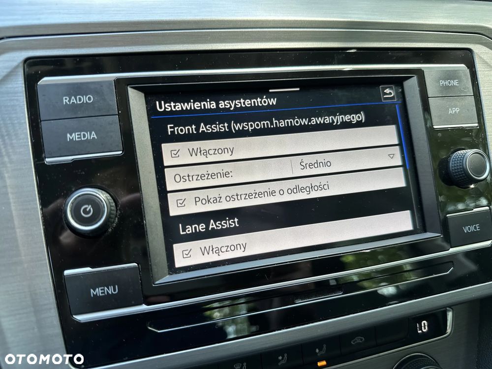 Volkswagen Passat 2.0 TDI EVO Essence - 25