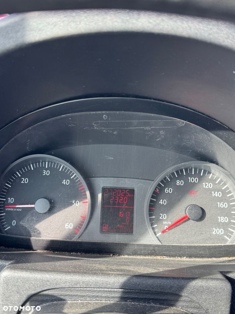 Volkswagen Crafter - 12