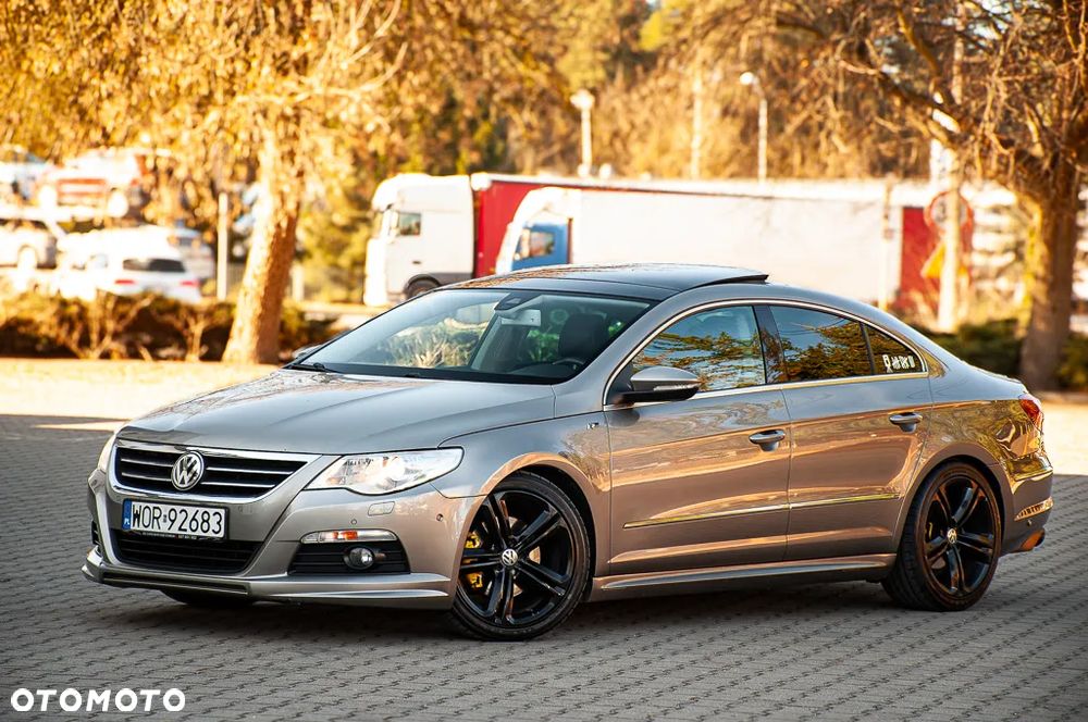 Volkswagen Passat CC - 12