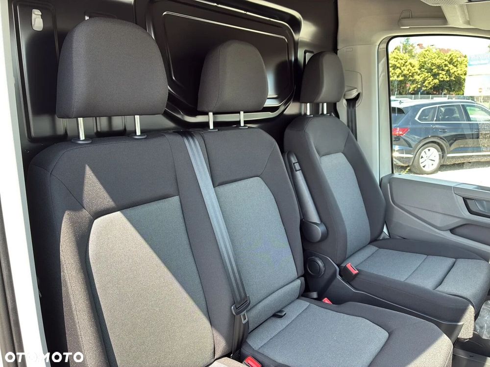 Volkswagen Crafter 35 Furgon L3H3, 2.0TDI 177KM, Wysoki dach, r.o. 3640 - 16