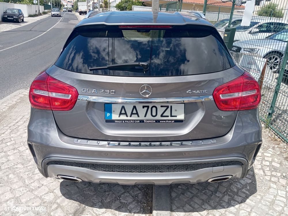 Mercedes-Benz GLA 250 4Matic 7G-DCT AMG Line - 4