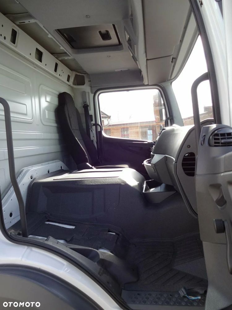 Mercedes Benz Atego Euro 6 2020 2021 - 9