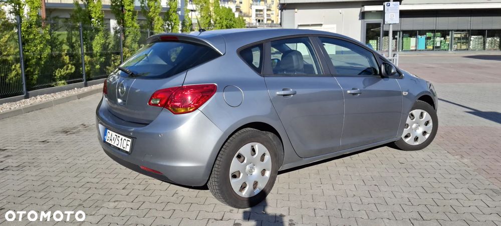 Opel Astra 1.6 Edition - 6