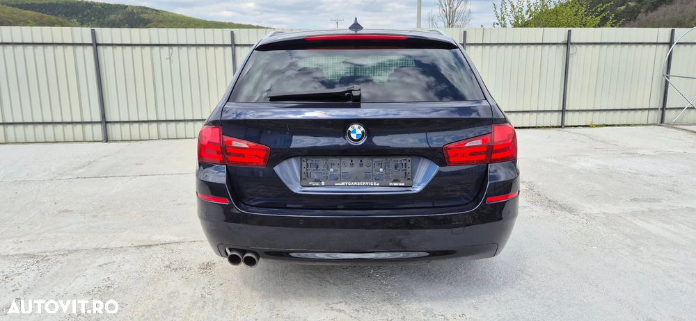 BMW Seria 5 525d xDrive Aut. Luxury Line - 23