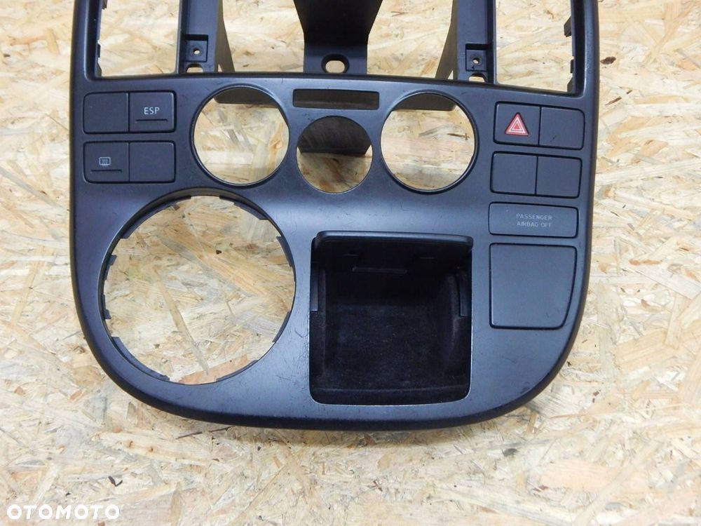 vw t5 multivan ramka osłona konsoli radia 7h5857211f komplet - 2