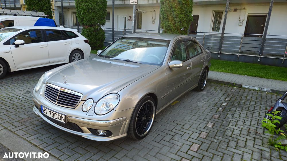 Mercedes-Benz E 200 KOMPRESSOR Automatik Elegance Sport Edition - 1