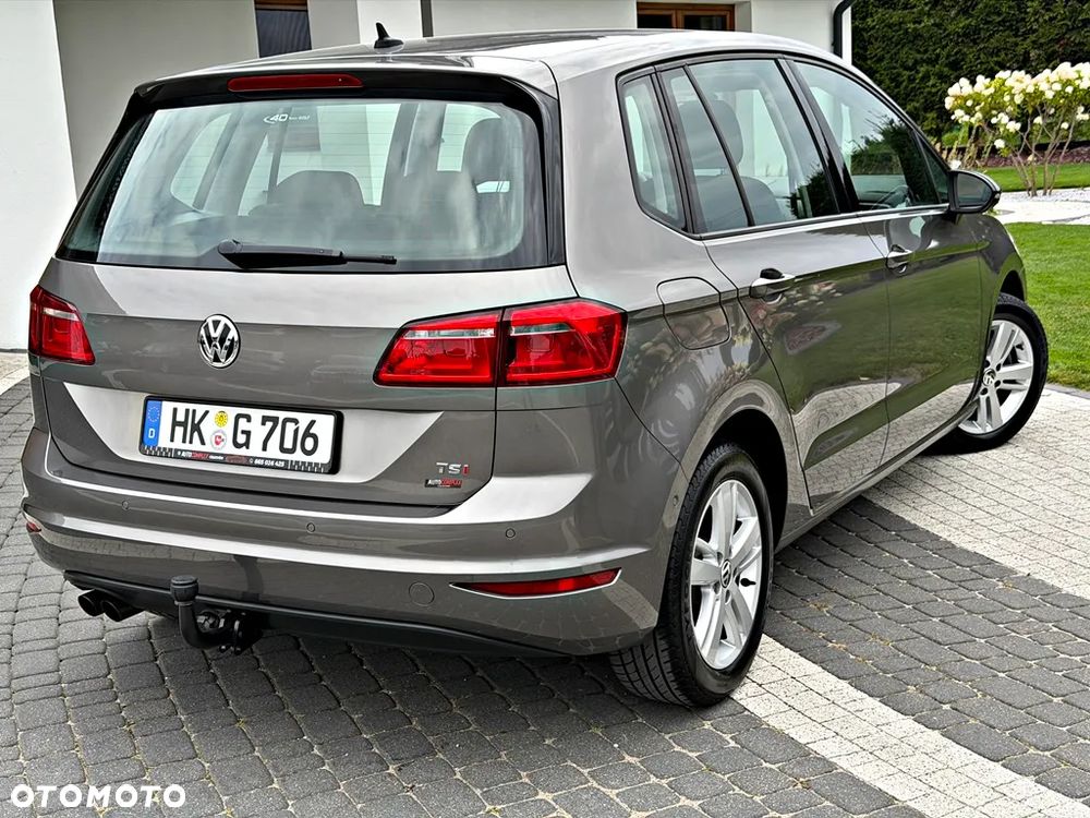 Volkswagen Golf 1.4 TSI BMT Comfortline DSG - 9