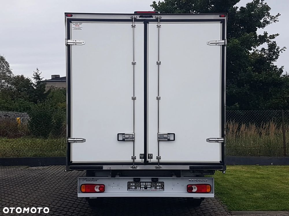 Renault MASTER 8EP CHŁODNIA 4,20x2,10x2,00 IZOTERMA AGREGAT CARRIER GRZANIE KLIMA  KRAJOWY - 16