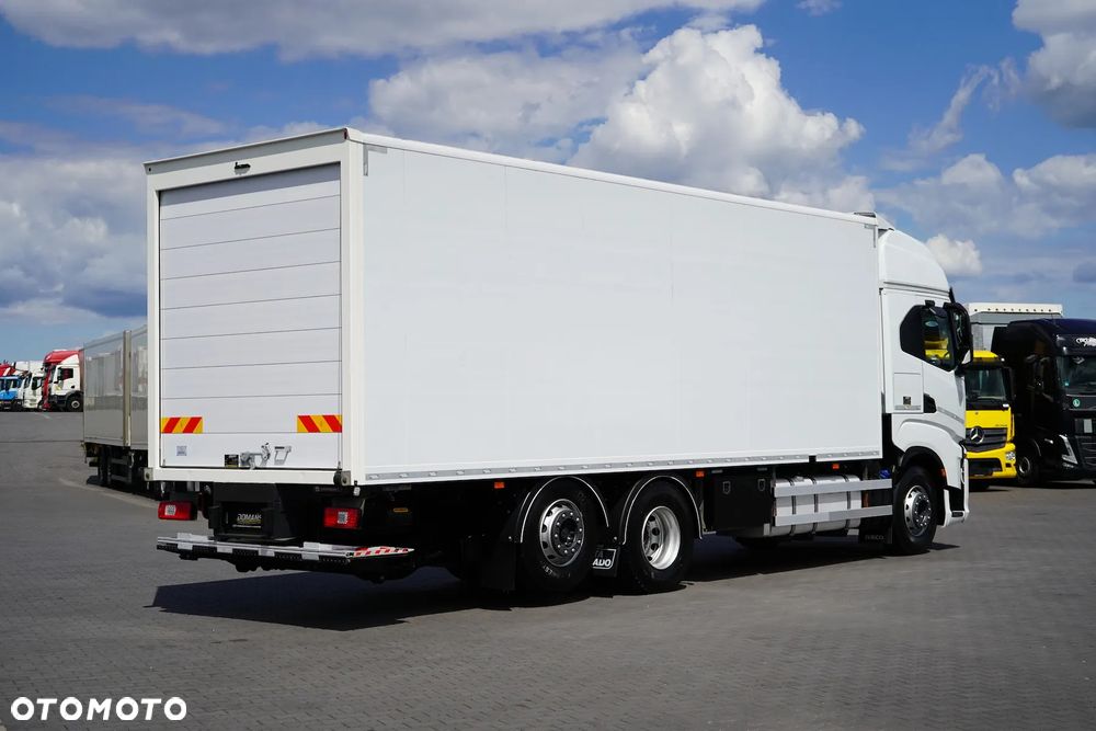 Iveco / S-WAY / 420 / E 6 / KONTENER + WINDA / 20 PALET / RETARDER / OŚ SKRĘTNA / ROLETA - 5